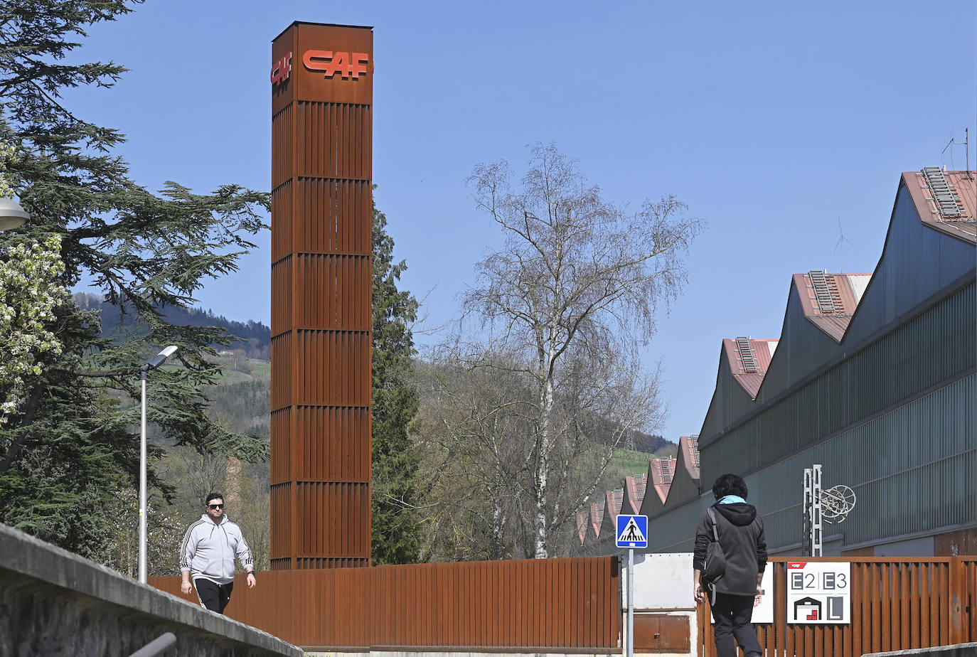 Tapia avisa de que la situación es «insostenible» y las empresas vascas pueden «aguantar muy poco»