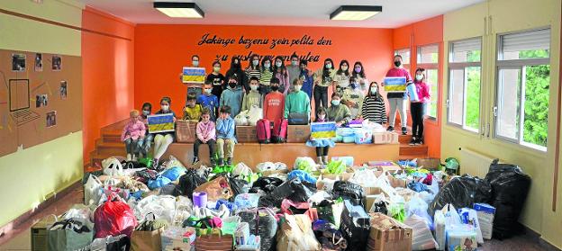 Campaña en Magale Ikastetetxea para ayudar a los refugiados ucranianos