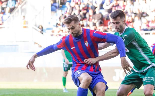 Fernando Llorente, sancionado con un partido