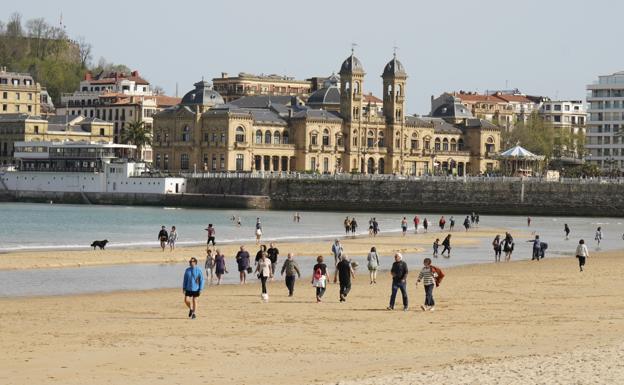 Los contagios se reducen a la mitad en Tolosa y Azpeitia la última semana y crecen en Zarautz