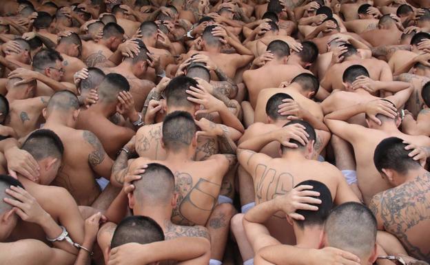 El Salvador entra en estado de excepción ante una ola de asesinatos