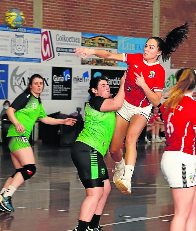 Las sénior de balonmano se enfrentan esta tarde al Orio Eskubaloia