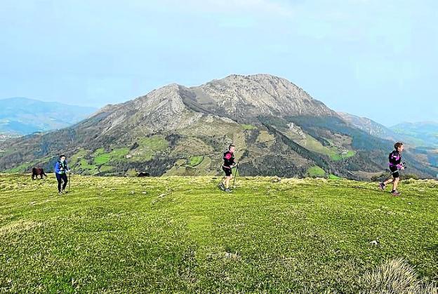 Domusa Teknik 40 MLK lasterketaren bigarren zatia egiteko irteera atzeratu dute