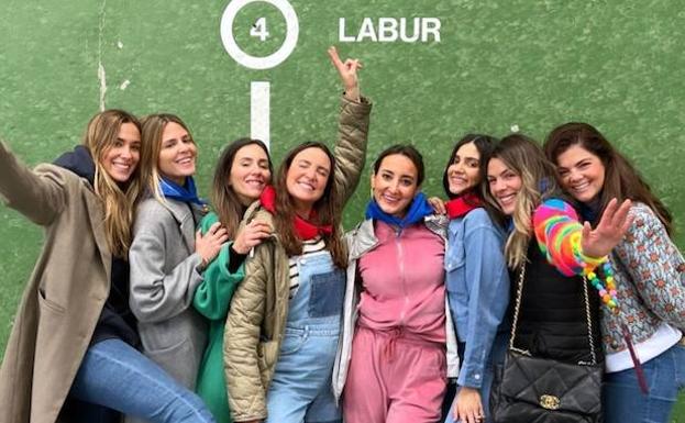 María Pombo organiza en Euskadi la despedida de su hermana Lucía: villa de lujo y herri kirolak en Gernika