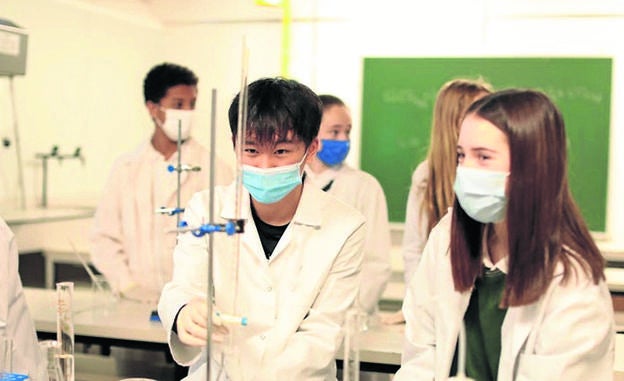 «No sabemos todavía ni qué contenido ni cuántas horas tendrán las asignaturas»