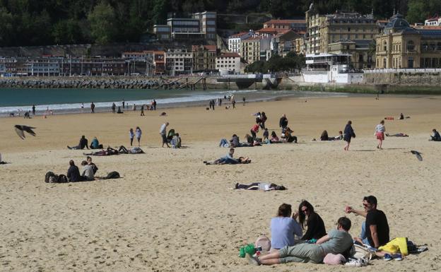 Domingo primaveral con sol, viento sur y hasta 24 grados en todo Gipuzkoa