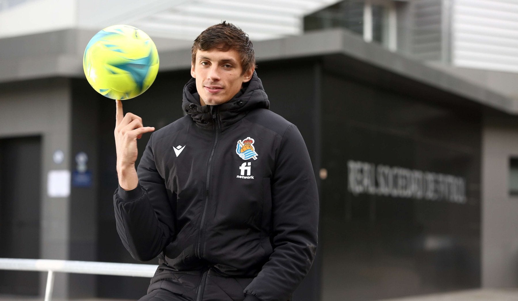 «No debemos ponernos límites pero tampoco creernos más que nadie»