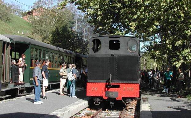 Viajes en el tren de vapor y mucha historia en el Museo del Ferrocarril