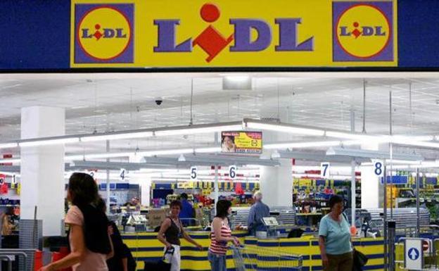 Desconvocan la huelga prevista para este sábado de la plantilla de Lidl en Gipuzkoa
