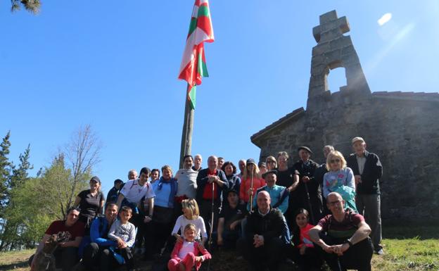 El Aberri Eguna modula el mensaje ante la crisis humana y económica de la guerra