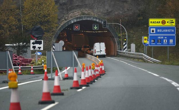 Se corta el tráfico de la A-15 a partir de las 22.00 horas por obras en Belabieta