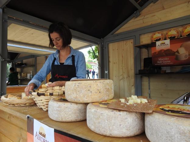 Euskal Gaztaren Azokan postua jartzeko izena emateko aukera zabalik