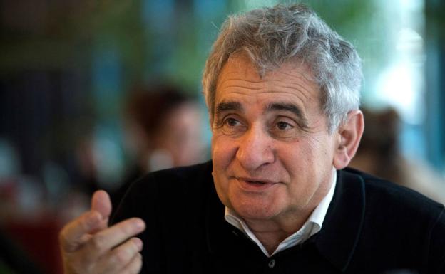 Bernardo Atxagak 'Desde el otro lado' aurkeztuko du Okendo Kultur Etxean astelehenean