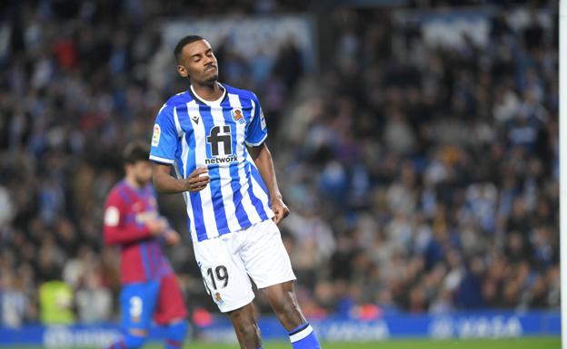 Rubi, haz algo con Alexander Isak, por favor