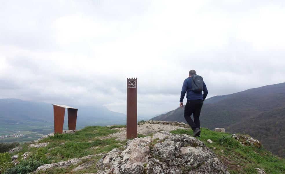 Aitxita. La fortaleza de las Dos Hermanas