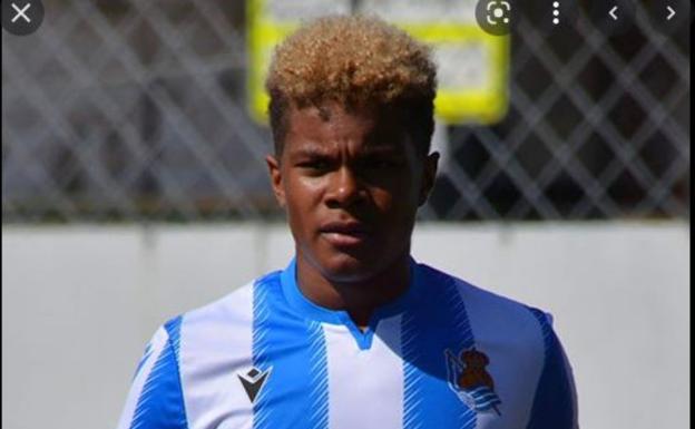 Samuyiwa, un delantero sueco para las categorías inferiores