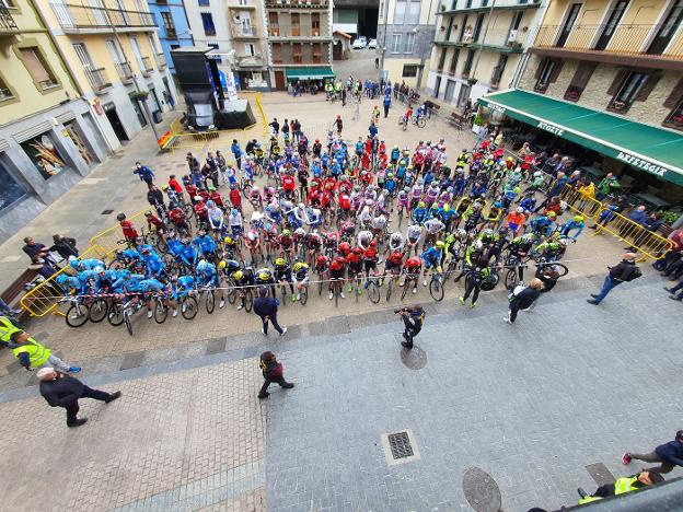 El premio Amaikak Bat de ciclismo júnior se decidió al sprint