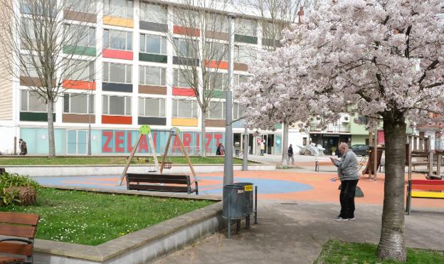 La casa de cultura pone a disposición de los estudiantes un aula los fines de semana
