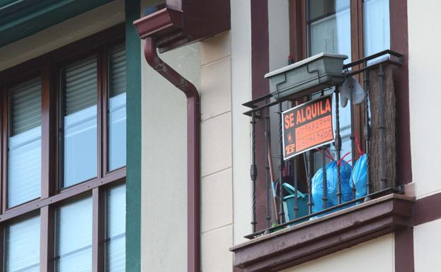 Euskadi aumenta las ayudas al alquiler para jóvenes y las dará a más personas