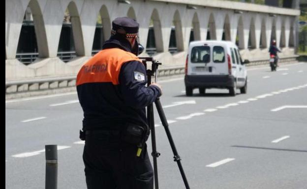 Un grupo de agentes de Movilidad se niega a utilizar el radar portátil