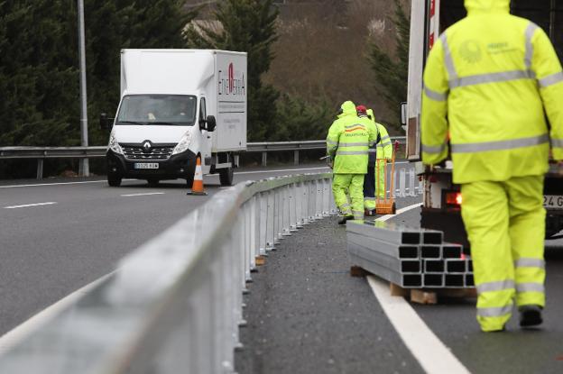 Modificación al alza del contrato de obras del tramo 2 de la N-121-A