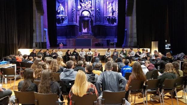 Relación «reforzada» con los adolescentes a través de la música