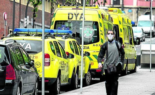 DYA Bizkaia acusa a Izagirre de pagarse muebles y champán con la Visa de la ONG