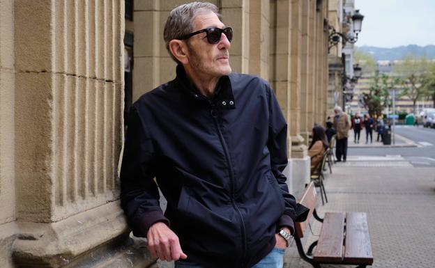 Ramón Eder: «El aforismo tienen que seducir a la inteligencia»