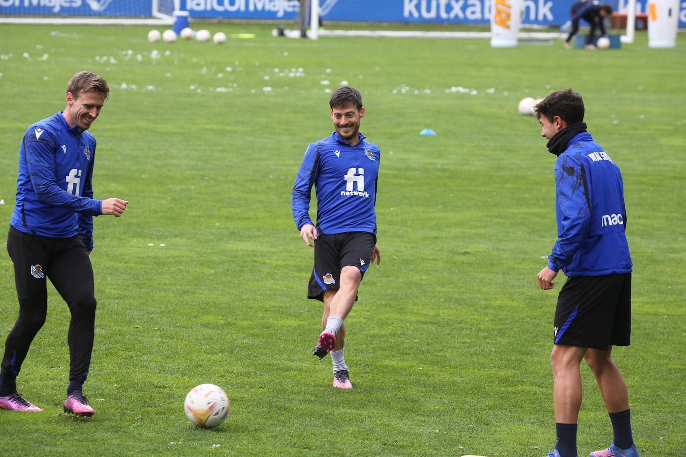 David Silva pone fin a su castigo