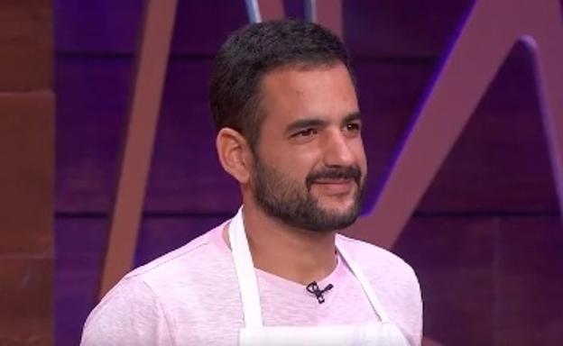 Jokin conquista a Eva con un 'bertso': «Es brutote, pero tiene su corazón»