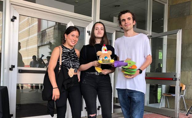 El huevo que más vuela alcanza los 10,5 metros en la vuelta del concurso de Mondragón