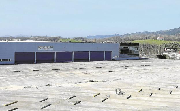 Amazon renuncia a su centro de Oiartzun al «replantearse» su estrategia en España