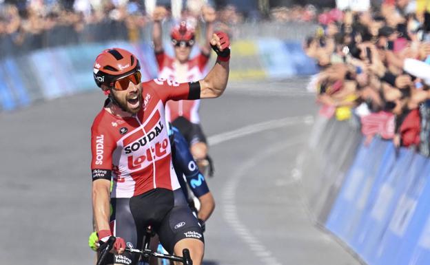 El gregario De Gendt tira, trabaja, esprinta y gana