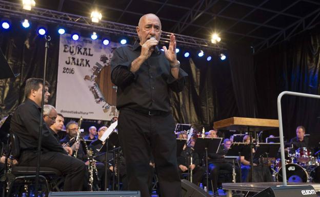 'Urko herrikoi' Arriaga antzokira helduko da datorren astean