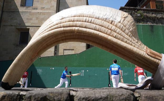 Barandika y Del Río, foco de atención esta tarde en el Balda
