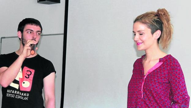 Euskararen astea ospatu dute Elizalde Herri eskolan