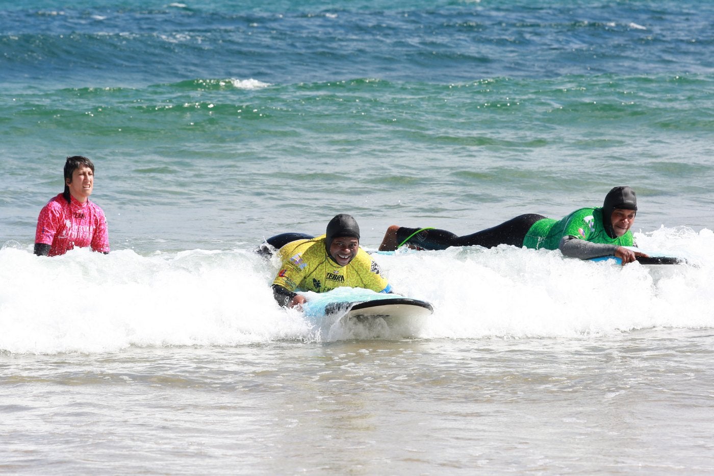 Una tabla de surf para empoderarse en Gipuzkoa