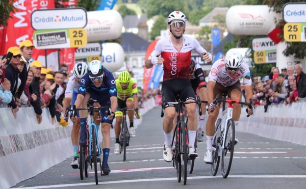 Alex Aranburu, tercero en Boucles de la Mayenne