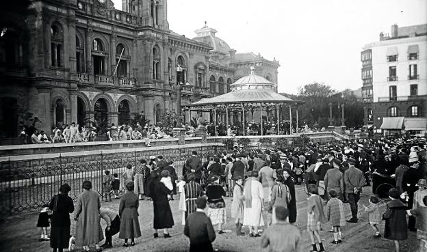 1900 | El kiosco del Gran Casino