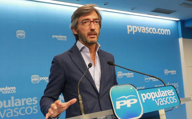 Iñaki Oyarzabal: «Iturgaiz tiene en este momento el apoyo de los militantes del PP vasco»