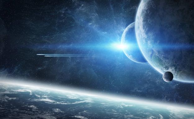 Junio, un mes para mirar al cielo: los cinco planetas visibles y una superluna