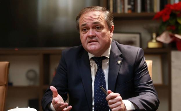 SAPA Placencia hace valer su 5% en Indra y pide un asiento en el consejo