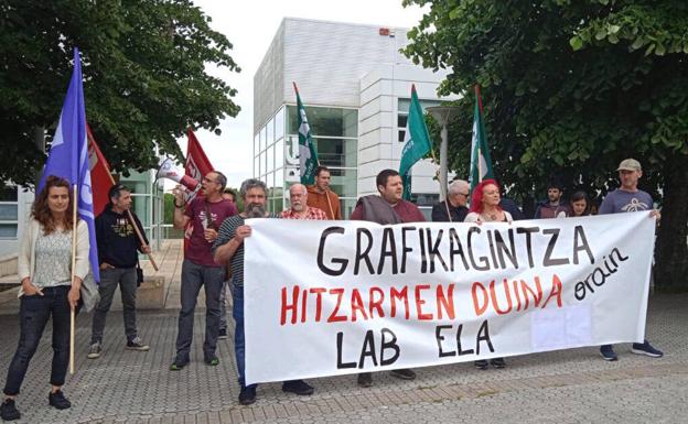 Concentración de Artes Gráficas y manifestación de Eulen en Donostia