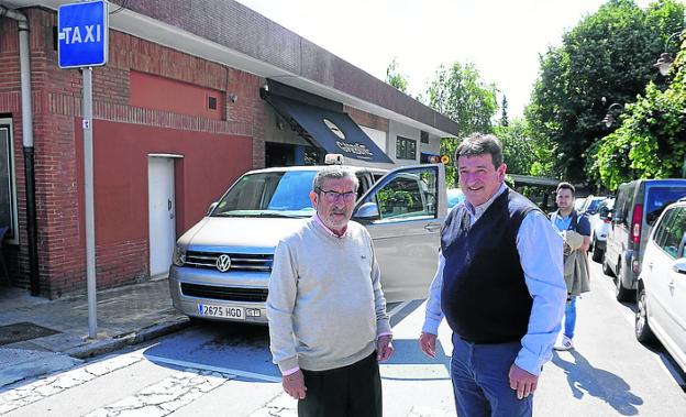 Lezo contará desde hoy con un servicio de taxis durante las 24 horas del día