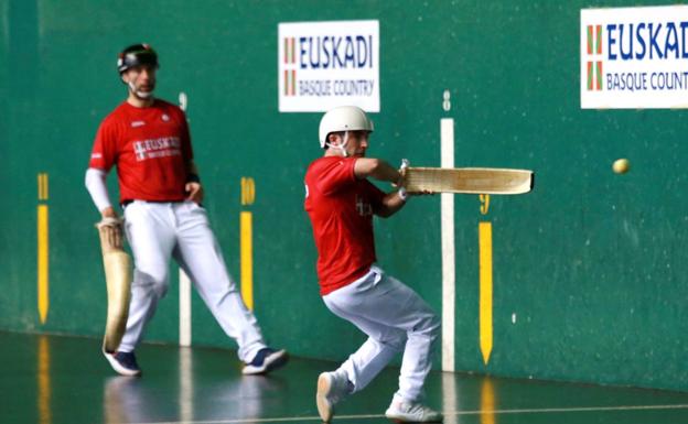 Barandika y Etxeto no salen rendidos a la final de hoy en el Balda ante Erkiaga y Lekerika
