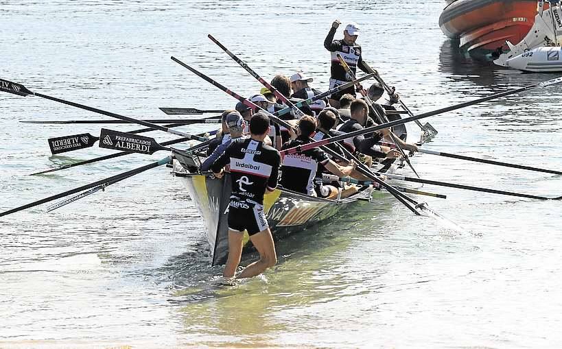 Urdaibai arranca fuerte y se lleva el título en Lekeitio