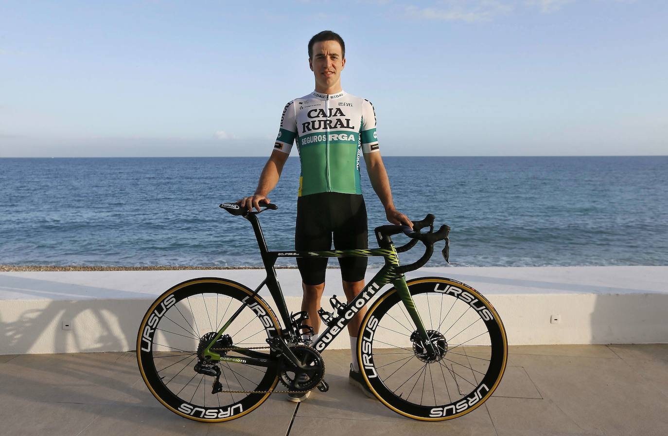 Bagües, Agirre, Iribar y Azparren, en la vuelta de Pogacar