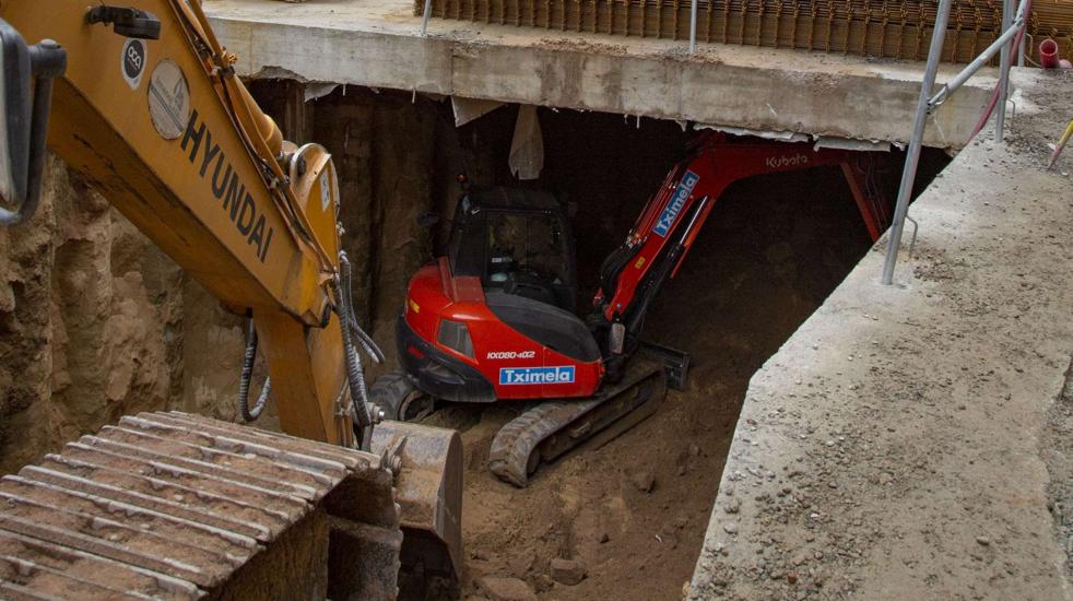 El Topo empuja a las ratas hacia la superficie
