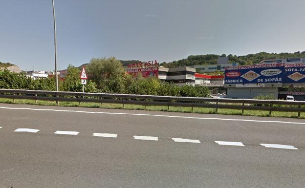 Reabierta la GI-636 en Lezo tras ser cortada por un accidente entre cuatro vehículos con un herido