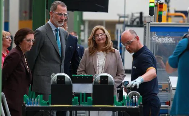 El Rey inaugura la nueva fábrica de OTIS en San Sebastián